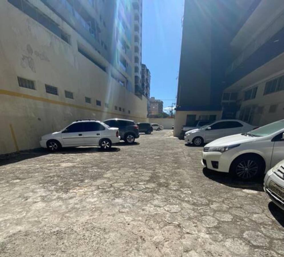 Suíte Mar - Praia do Morro - prédio frente Mar com elevador, atravessou a avenida, já está na Praia - com garagem - internet Guarapari Exterior foto